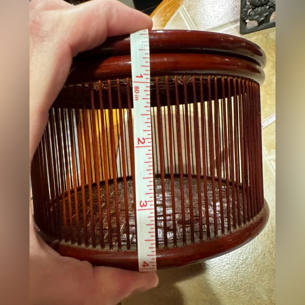 Japanese Vintage Lacquered Bamboo Basket✨ - Picture 15 of 16